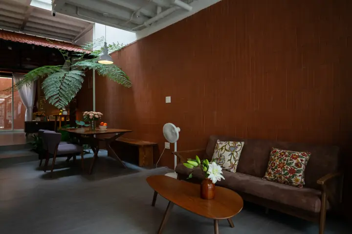 Cách Trồng Cây Mai Non Từ Giây Non Để Ra Hoa Đẹp: Hướng Dẫn Chi Tiết Từ Chăm Sóc Đất, Tưới Nước Đến Chăm Sóc Hậu Trường
