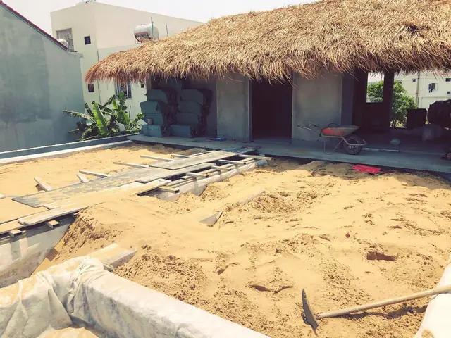 Cách Trồng Rau Trên Mái Nhà: Hướng Dẫn Làm Vườn Sân Thượng Và Mái Tôn An Toàn, Hiệu Quả Cách Trồng Rau Trên Mái Nhà: Hướng Dẫn Làm Vườn Sân Thượng Và Mái Tôn An Toàn, Hiệu Quả